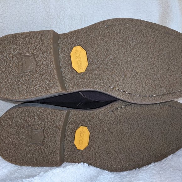 Trask Men\'s Colton Brown Suede Chukka - Size 9M
